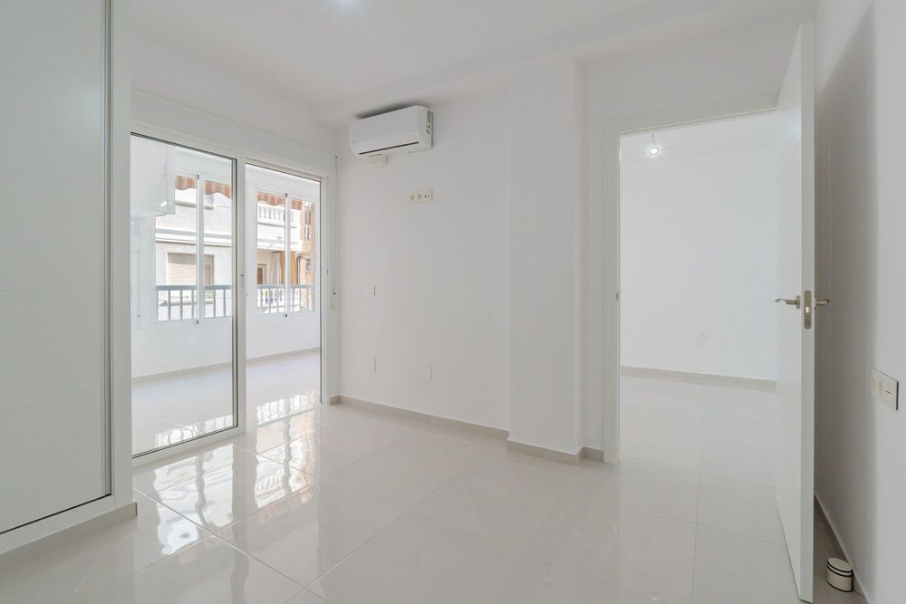 DORMITORIO MATRIMONIO 1.jpg