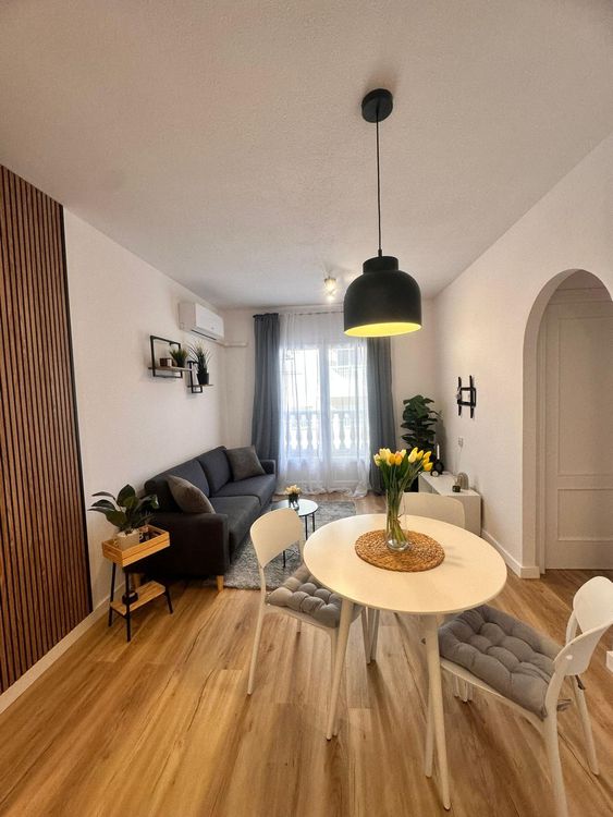 Exkluzivní apartmán pouhých 400 metrů od pláže del Cura v Torrevieja